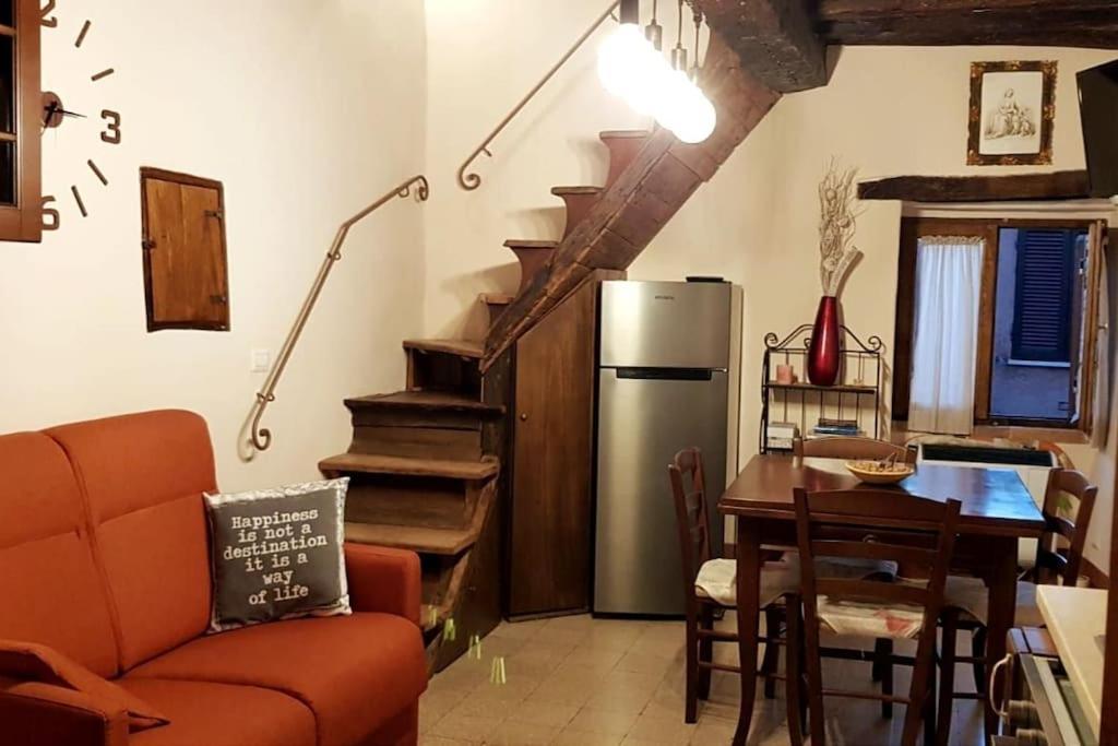 *La Torre Di Amelia* Nel Cuore Dell' Umbria Екстер'єр фото