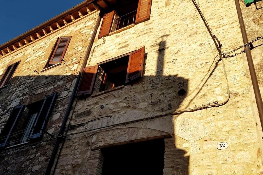*La Torre Di Amelia* Nel Cuore Dell' Umbria Екстер'єр фото